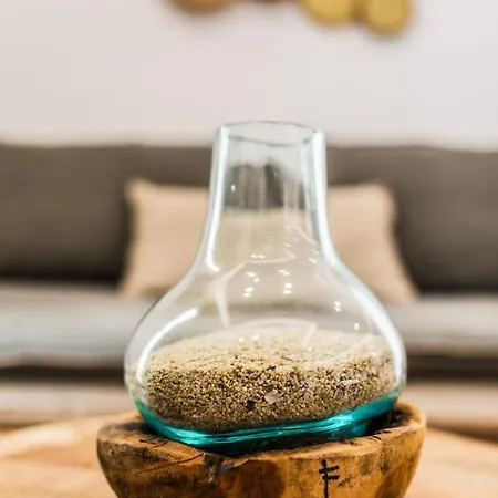 فندق Naxian Secret 3*