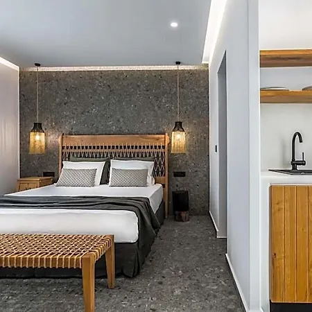 Naxian Secret Szálloda 3*